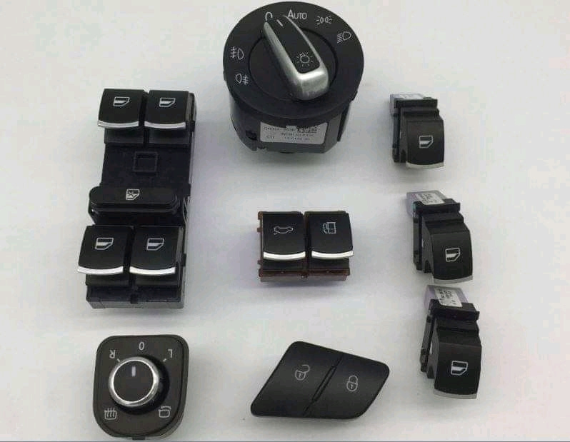 Ovladace vypinac svetiel a stahovanie okien  SKODA VW
