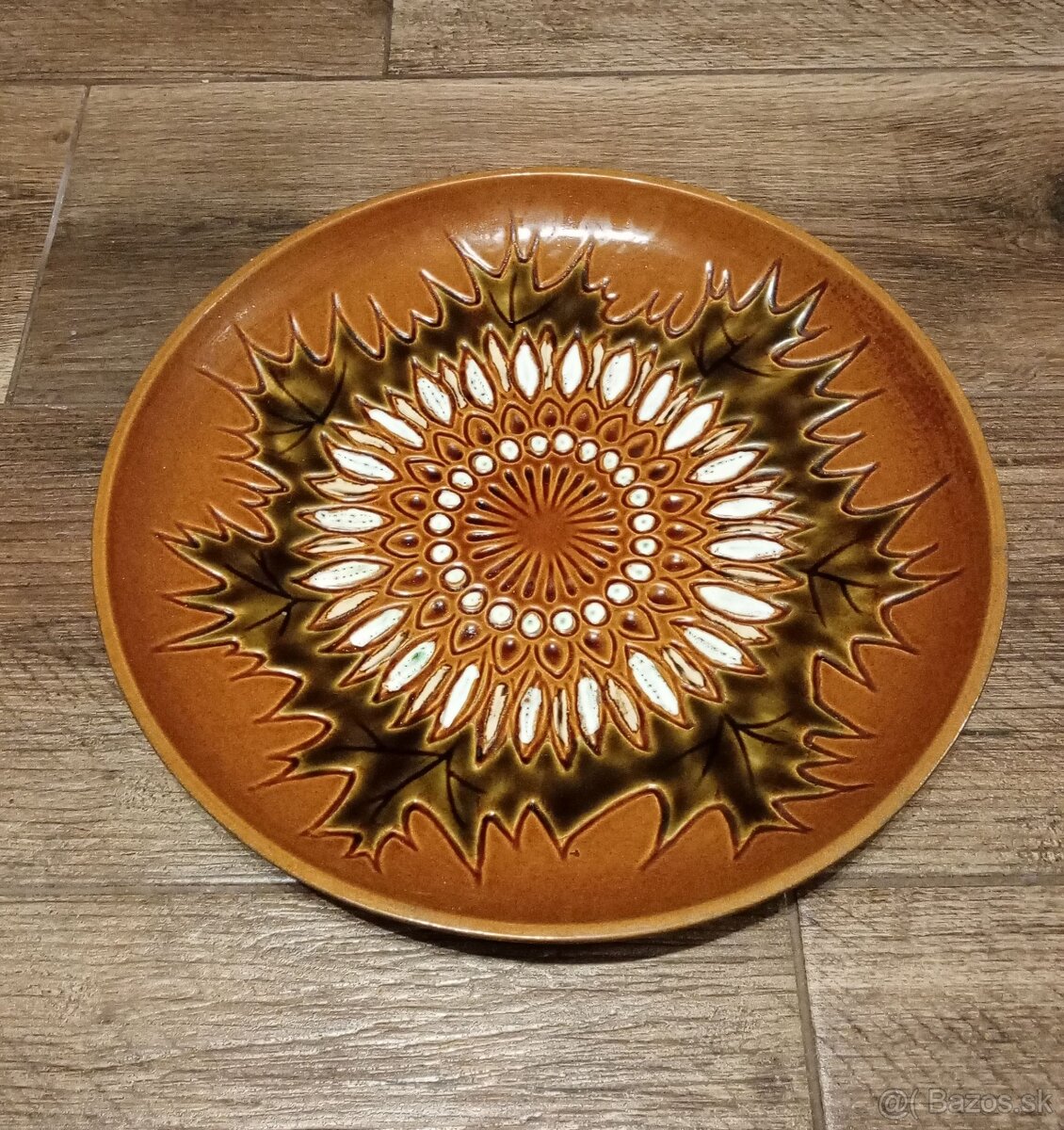 Predám servírovaci podnos