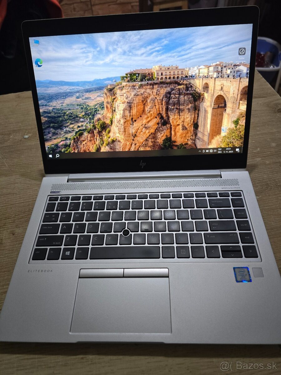HP Elitebook 840 G5 s procesorom i7 16gb ram a 512gb ssd dis