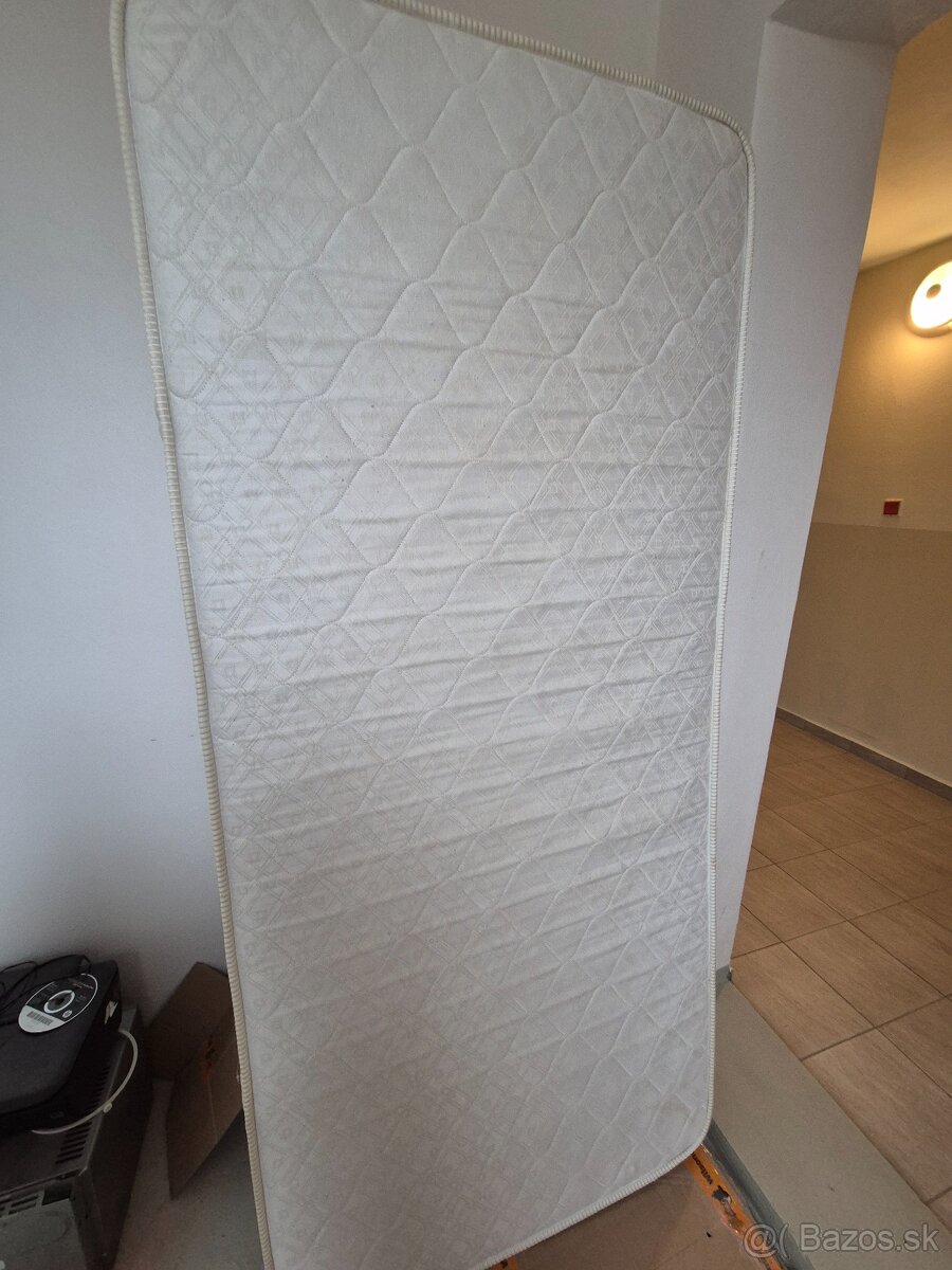 predam 2x matrace 90x200