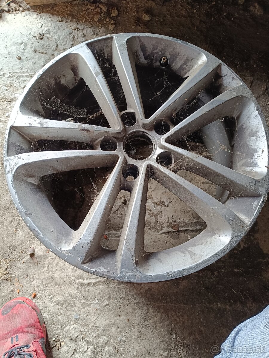 Kúpim takyto disk značka MAK