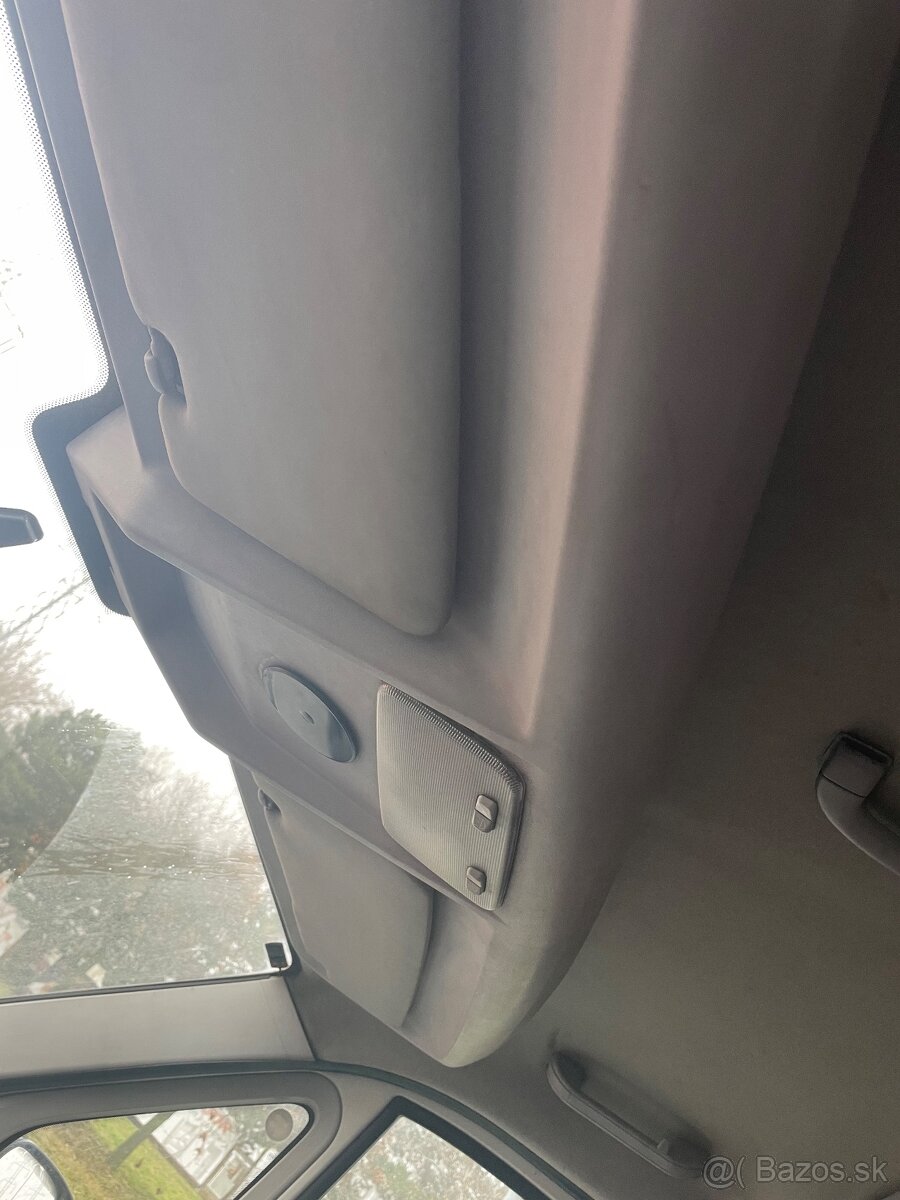 Polička nad čelne sklo Fiat ducato