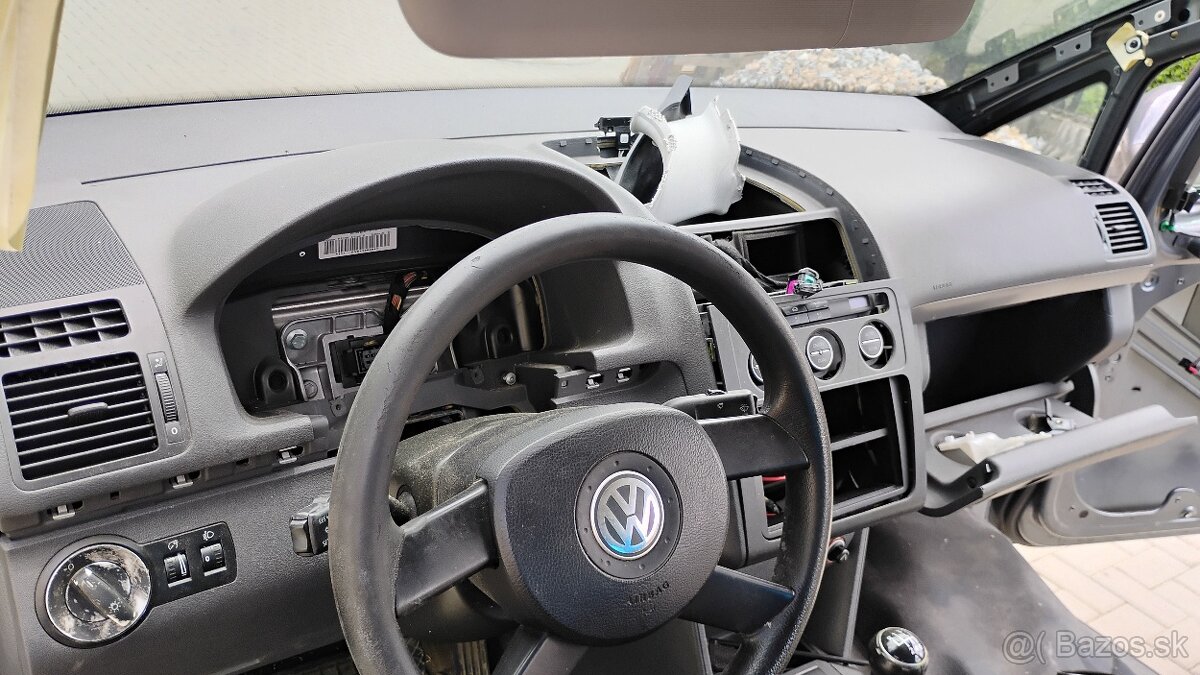 Nahradne diely touran 1t1 rv 2005