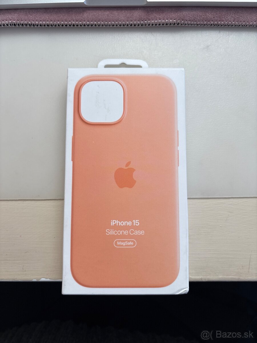 Silicone Case iPhone 15