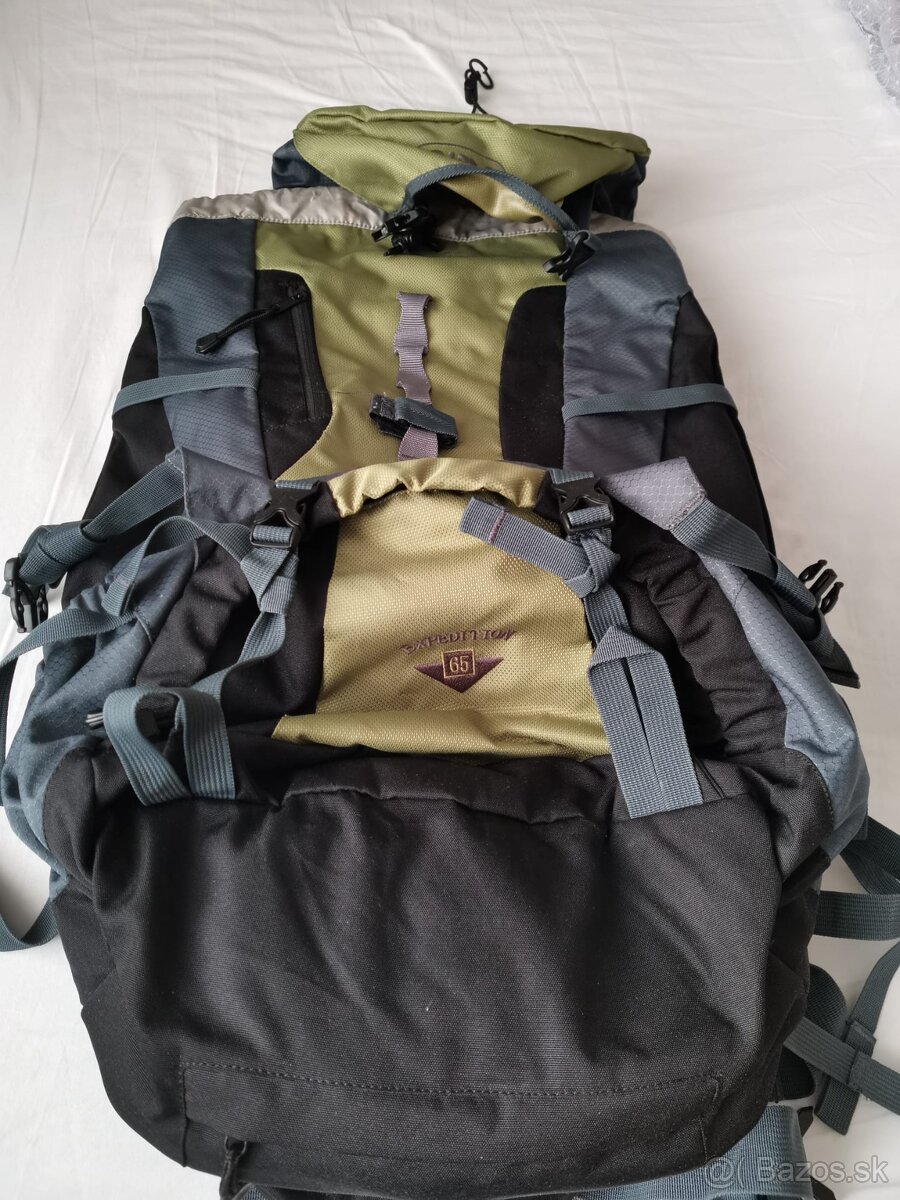 Turistický batoh ruksak Highlander Expedition 65
