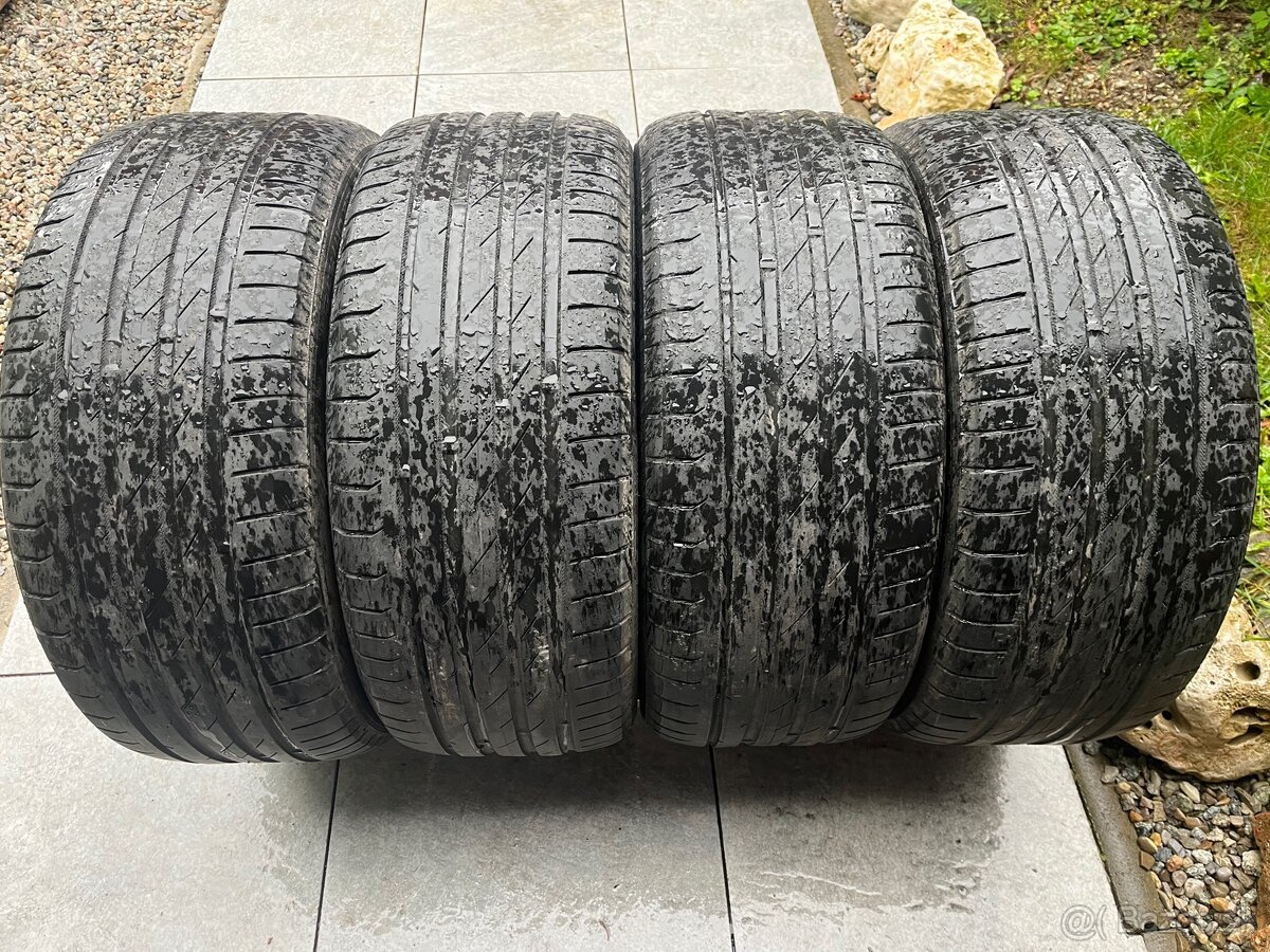 245/40 r19 letne Nokian