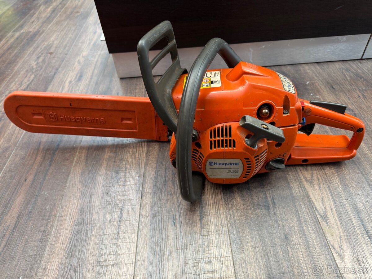 Husqvarna 236