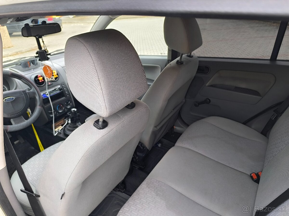 Ford Fusion 2005 automat