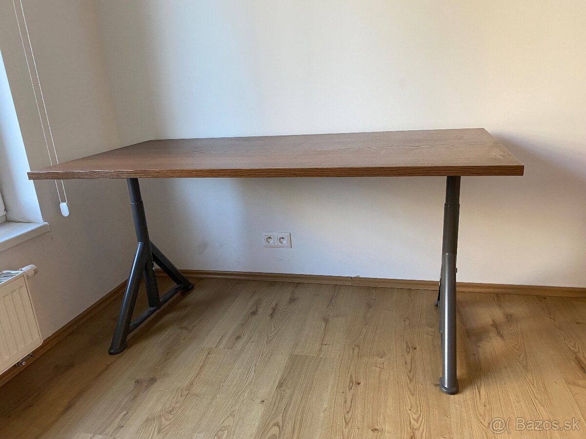 Kancelarsky stol Ikea IDASEN 160x80cm