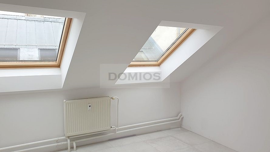 Klim. kancel. celok (23,30 m2, sprcha, umýv., WC, KE-St.m.)