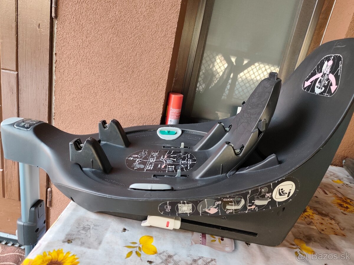Cybex Sirona Z + rotačná základňa Base Z