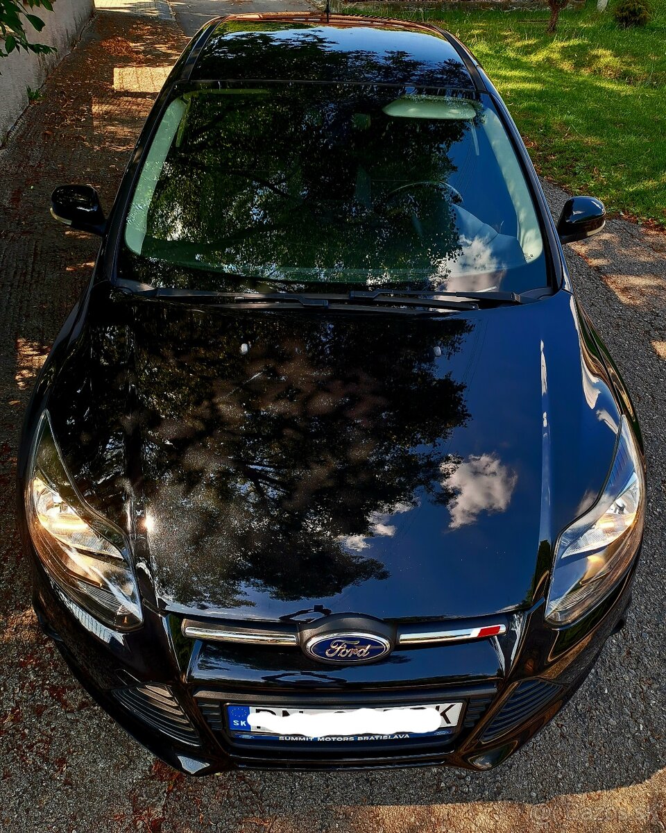 Predám FORD FOCUS sedan