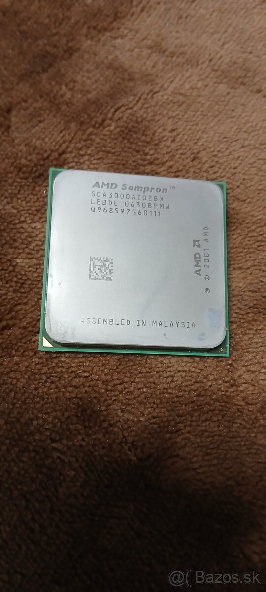 Predám procesor AMD Sempron 3000+