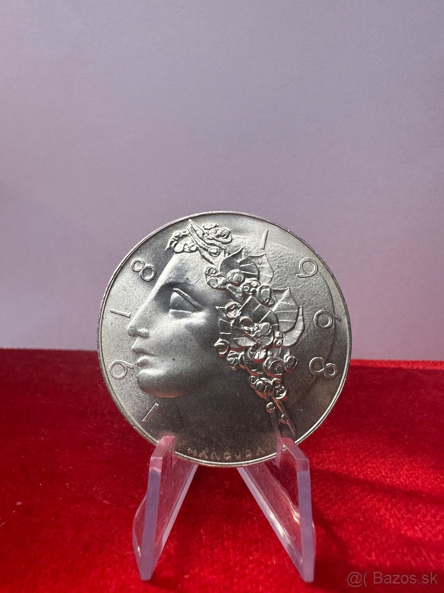 STRIEBORNÁ PAMÄTNÁ MINCA 50 Kčs – 50 rokov ČSR TOP STAV