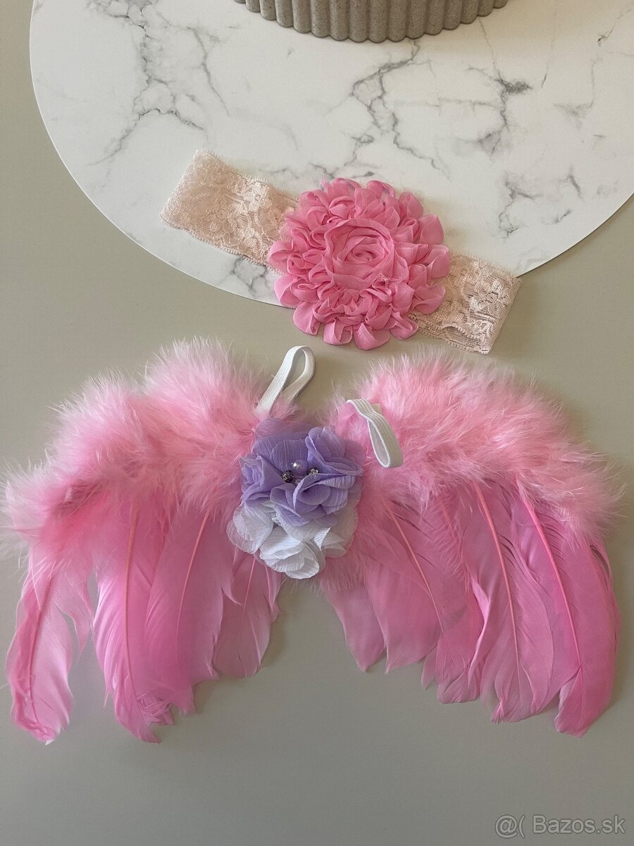 Newborn fotenie - ružové krídla