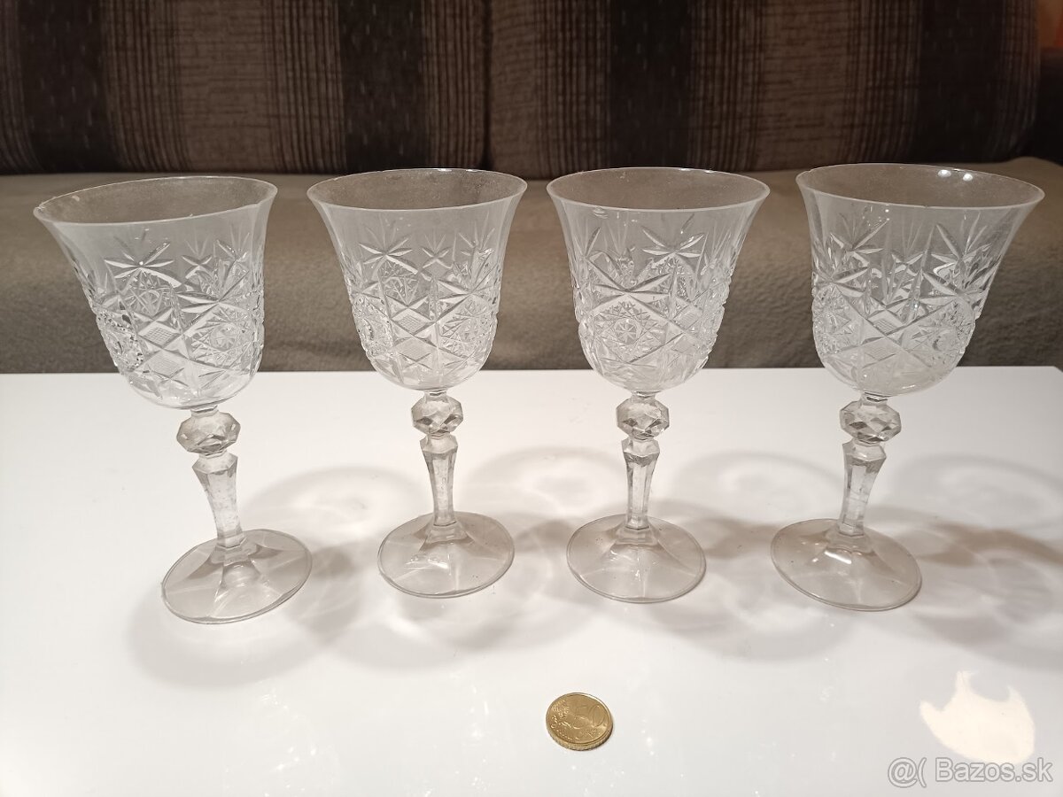 Krištáľové poháre - 4 ks sada