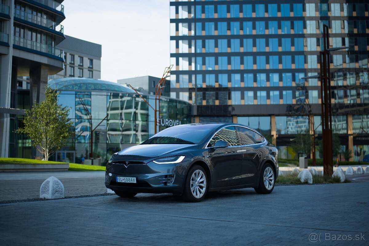 Tesla Model X 100D 2018