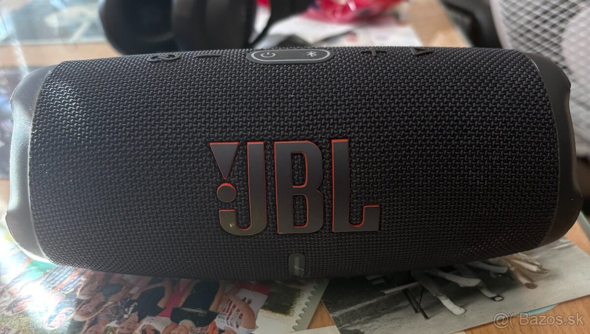 JBL CHARGE 5