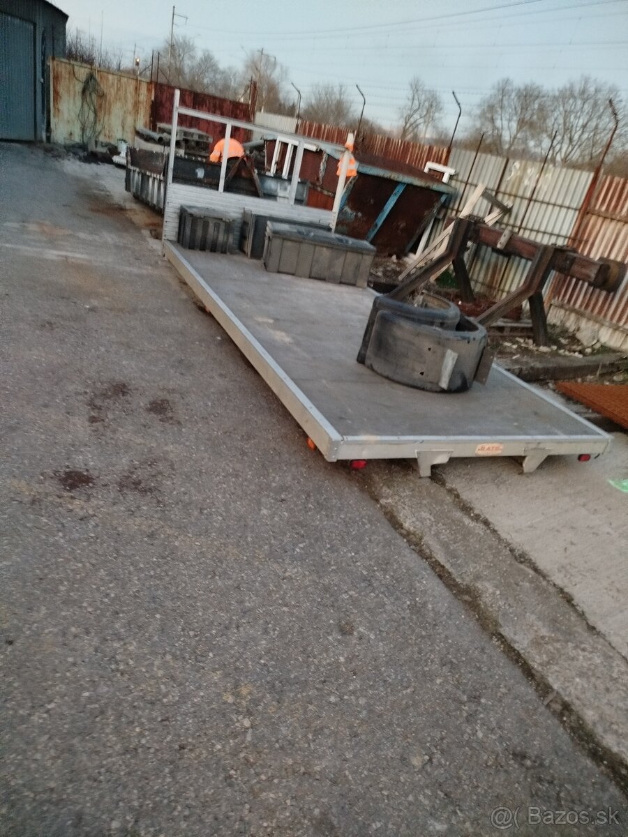 Nadstavba na valník