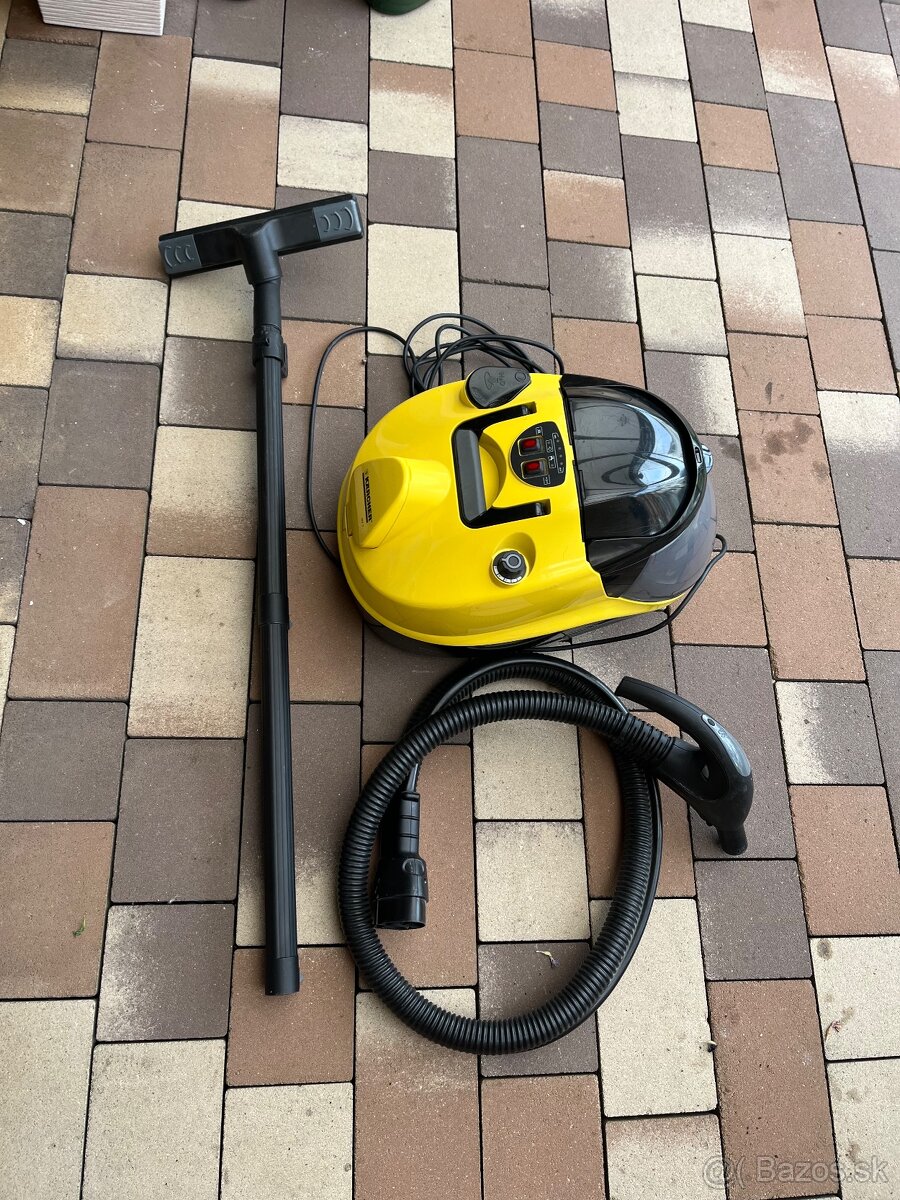Parny čistič Karcher SV7