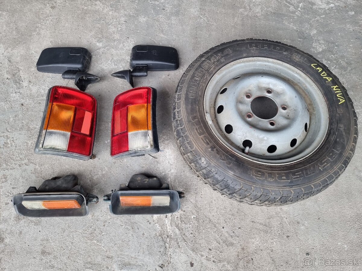 Lada Niva zadné svetlá