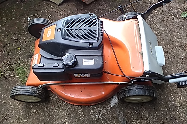 Benzínová kosačka Stihl