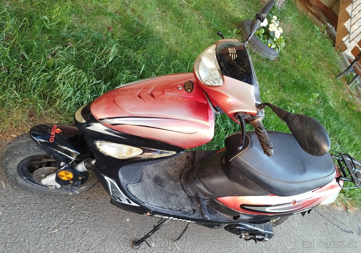 Longjia 50ccm skúter s ŠPZ r.v.2011