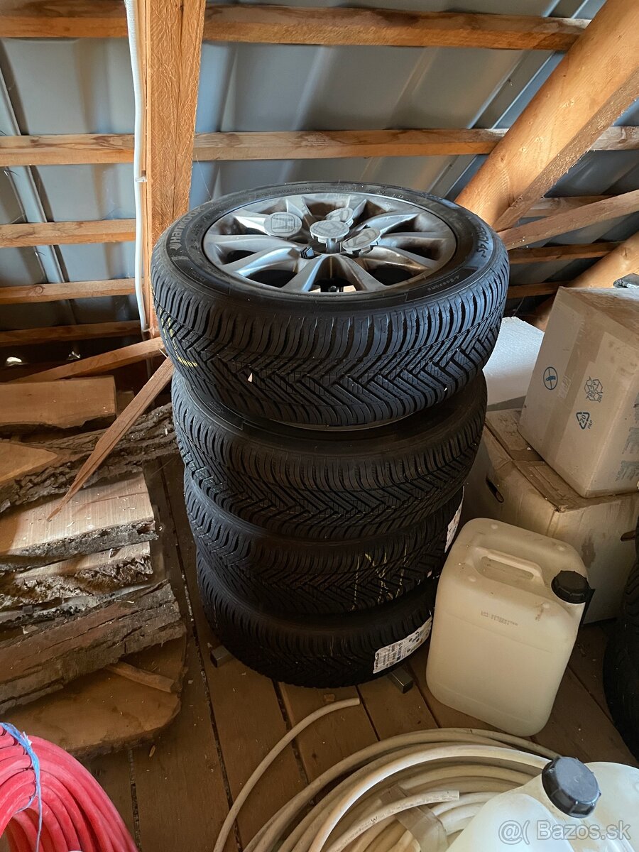 Predám ALU disky s novými pneu na Honda Civic