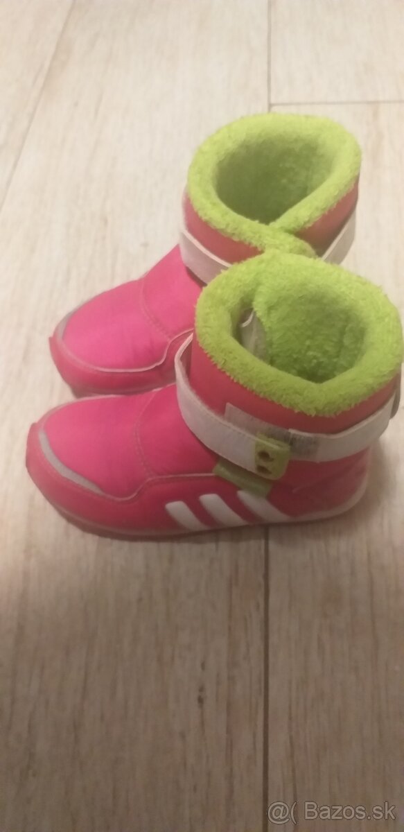 Snehule adidas 26