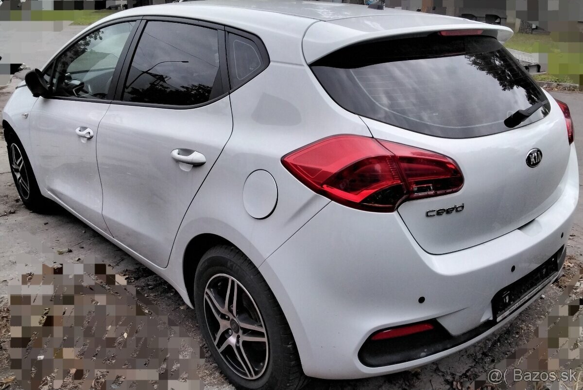 predám DVERE Kia CEED 1.4 2013 RIADENIE, PREVODOVKA, SVETLO
