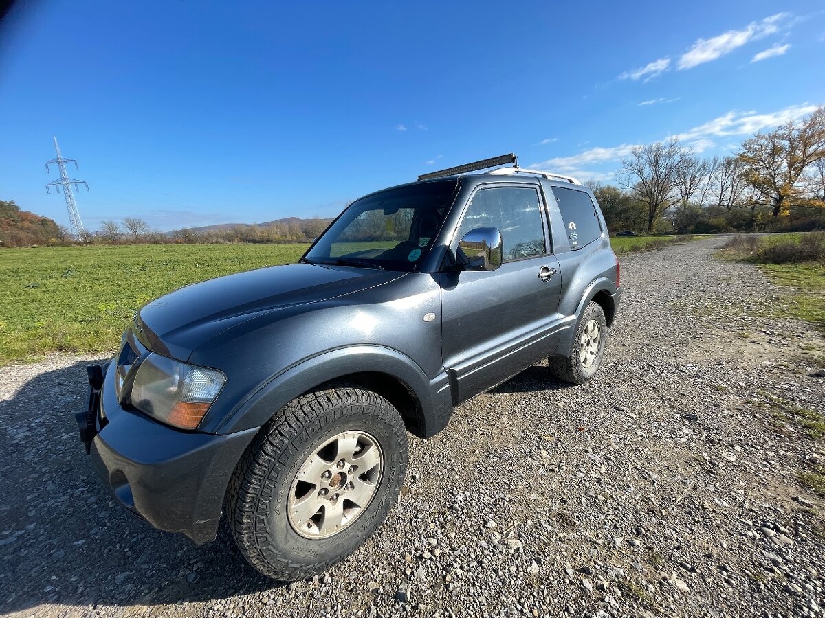 Mitsubishi Pajero 3,2 DI-D GLS
