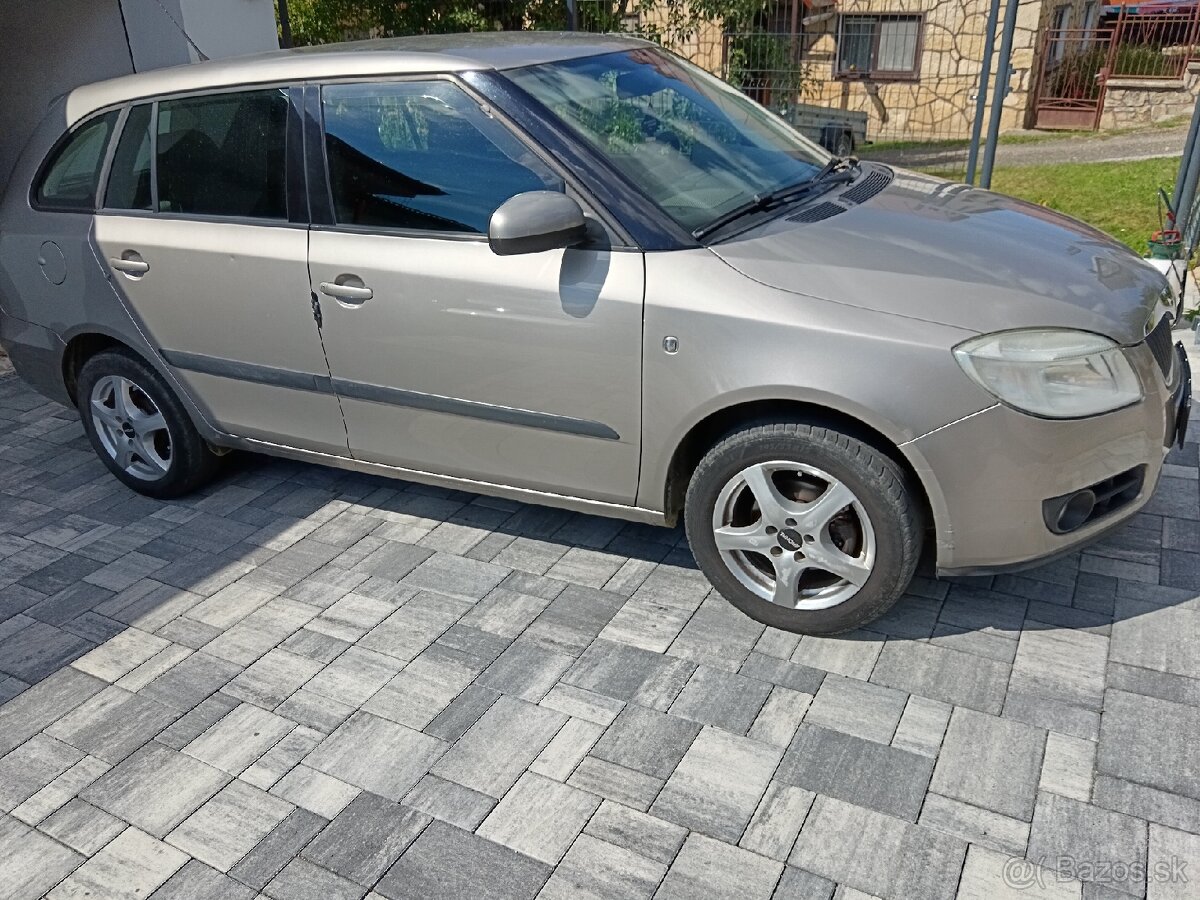 Škoda Fabia 2