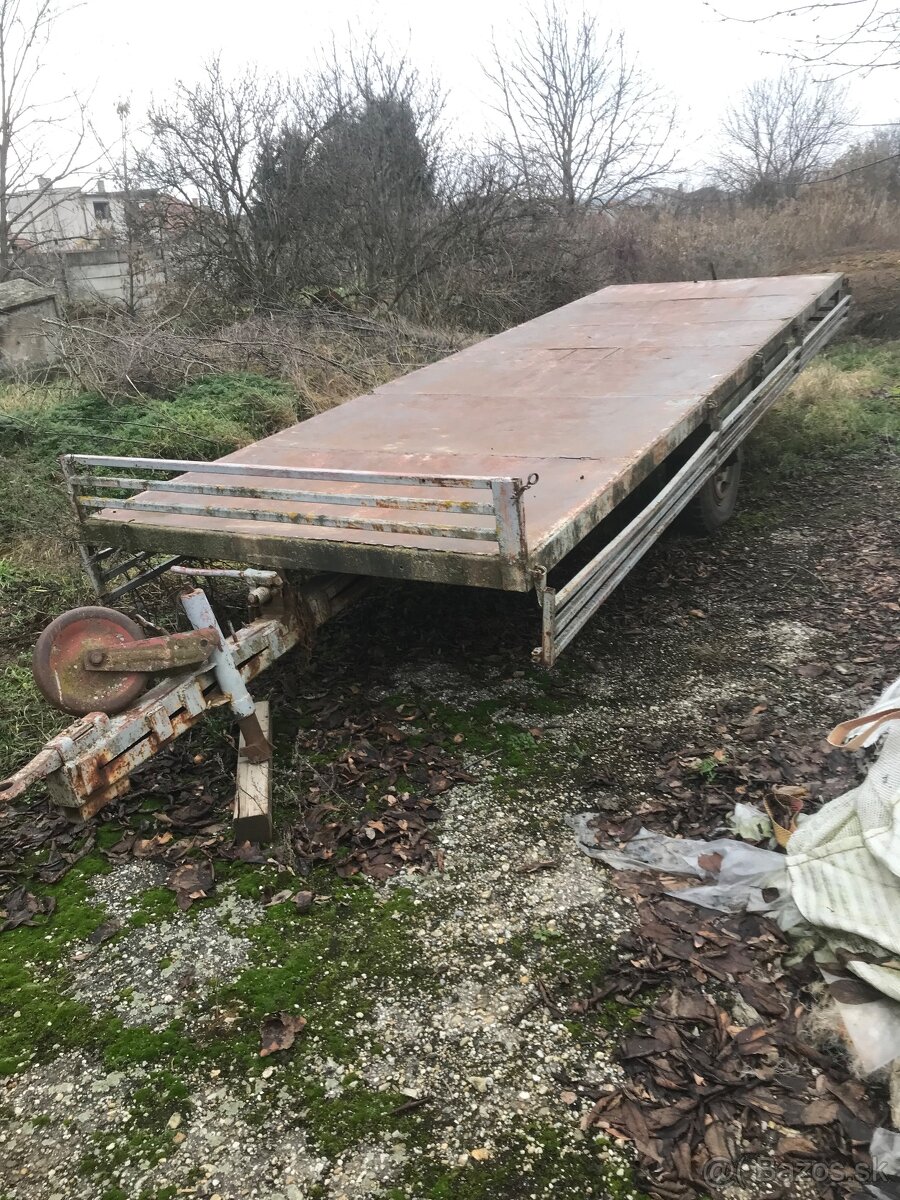 Vlečka za traktor - plaťák
