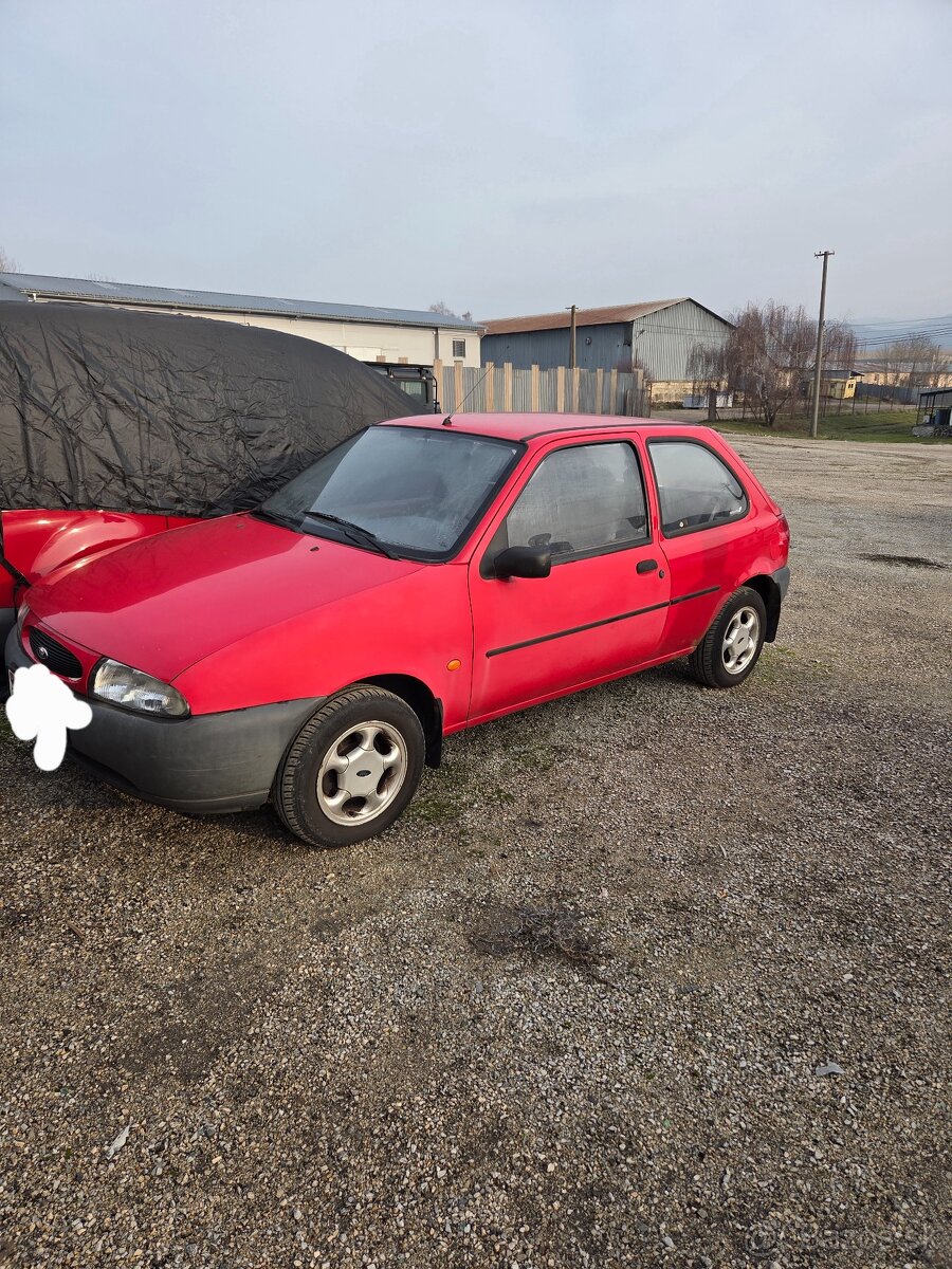 Predam Rozpredam Ford fiesta
