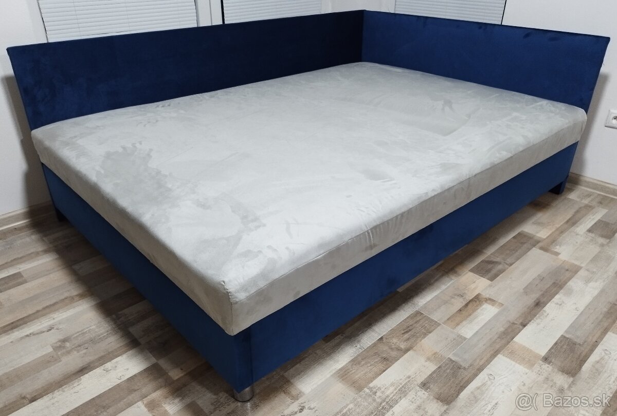 postel s 2 celami 140x200x55 cm