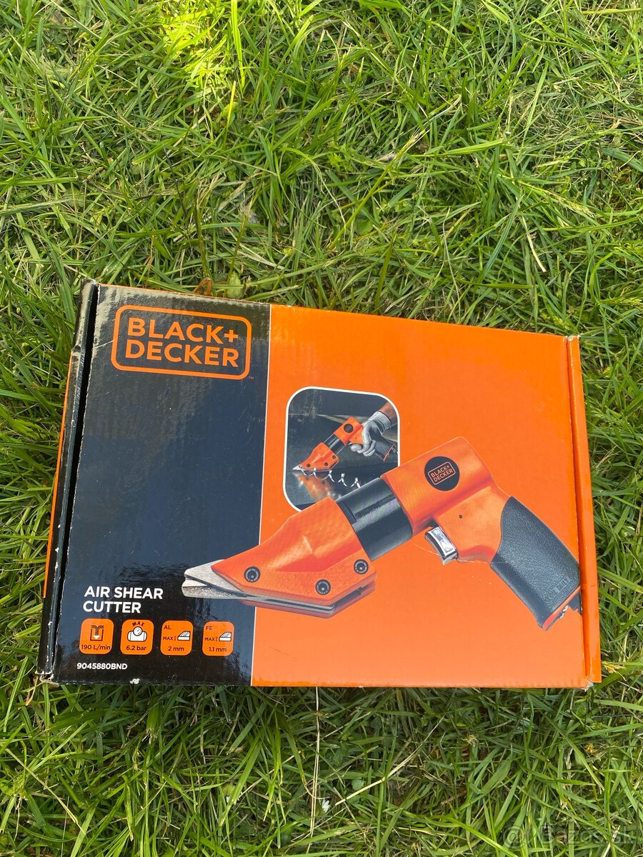 Pneumatické nožnice Black Decker nové