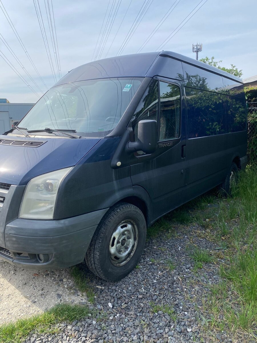 Predám Ford Transit 280M 2,2 Disel