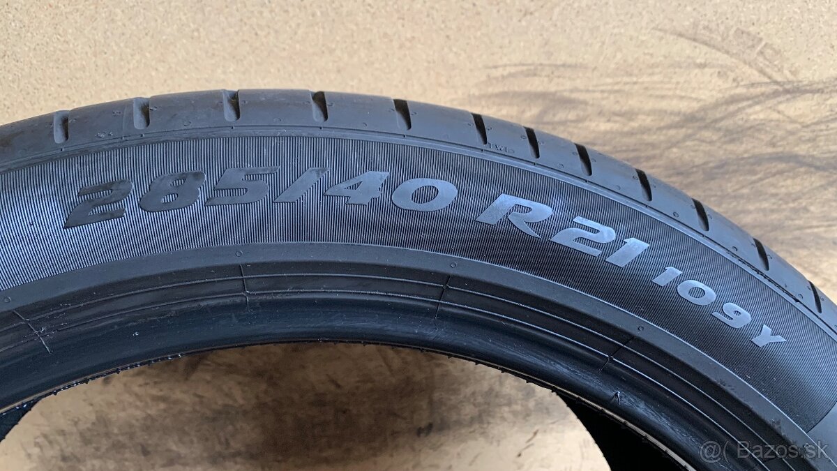 285/40r21 Pirelli letne