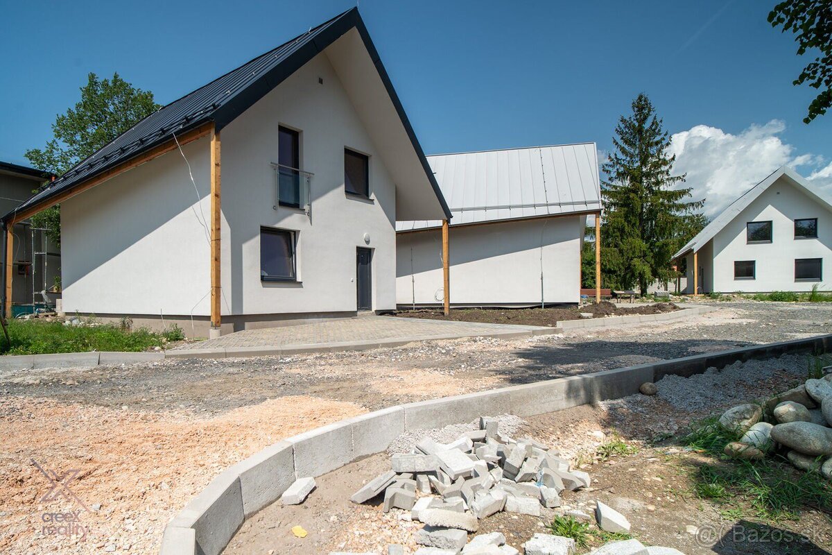 Na predaj - bývanie/investícia - chatky v projekte Lomnice P