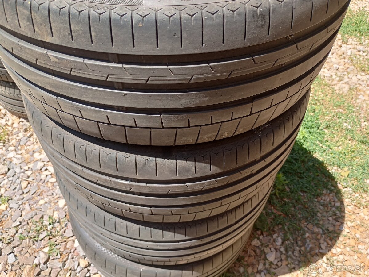 Predam 4ks pneu 245/40/r19 letne 98Y Continental