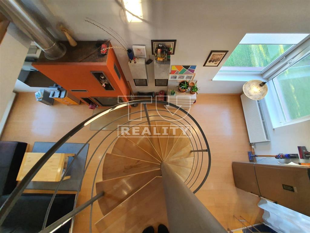 Veľký mezonet v najzelenšej časti Sekčova