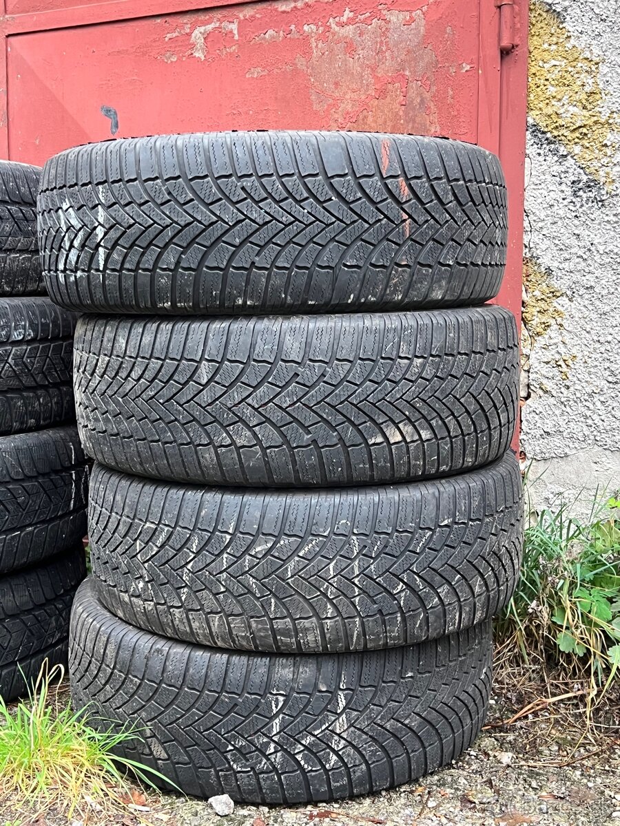 BRIDGESTONE 235/60/R18 ZIMNÉ