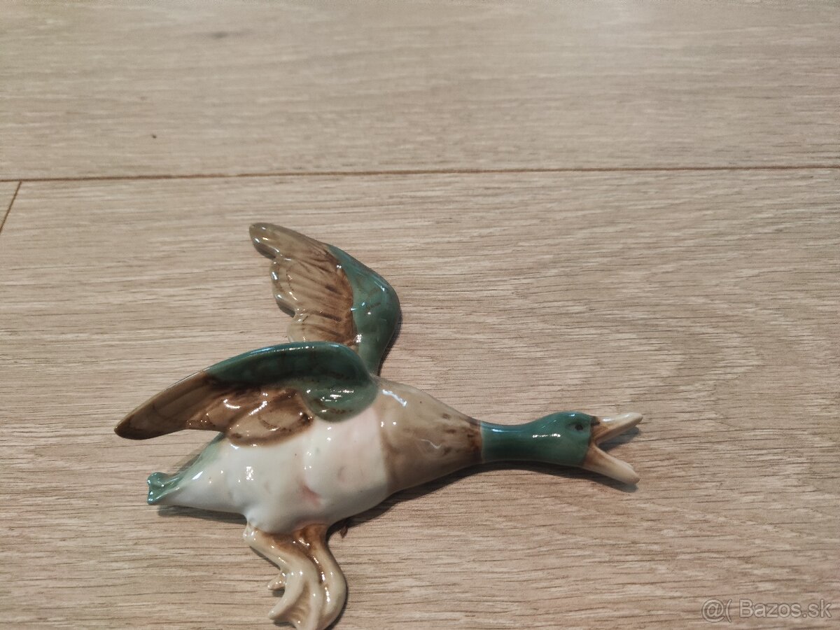 Porcelánová kachna Royal Dux 2