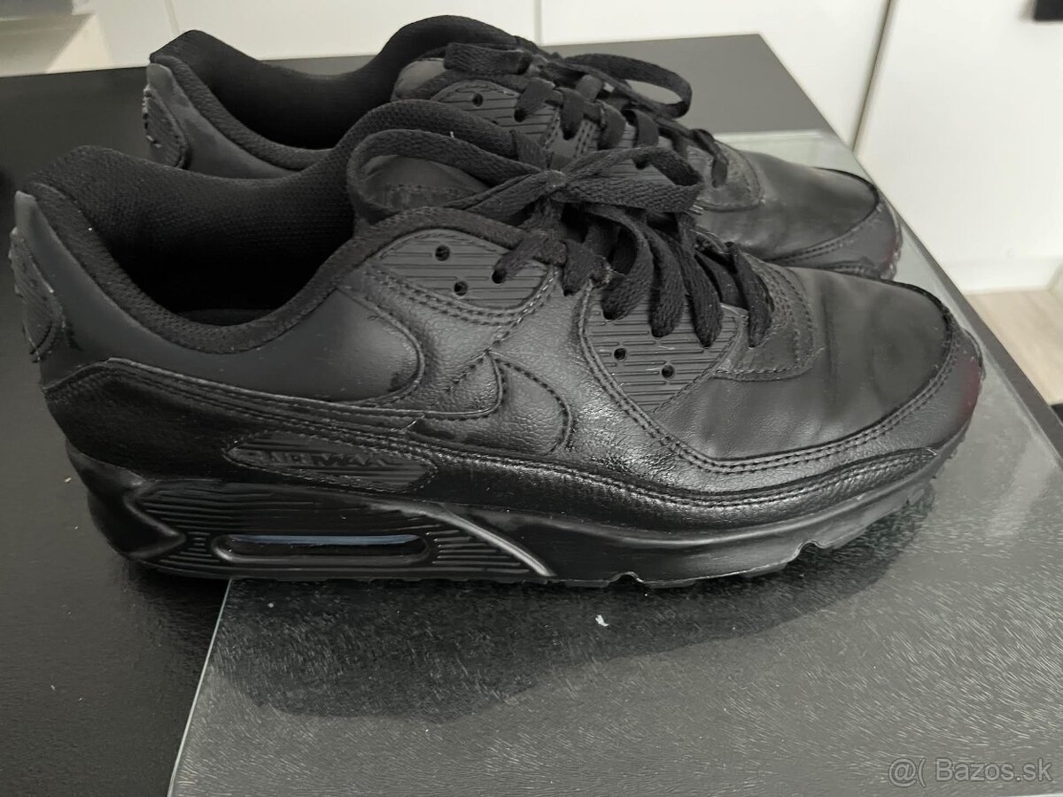 tenisky nike