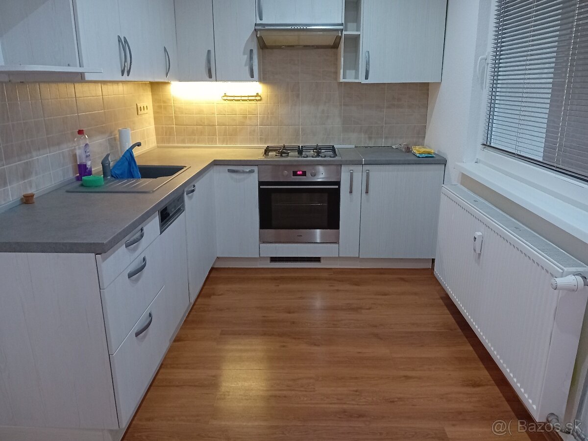 Na predaj pekný prerobený 3 izb.byt v peknom prostredí