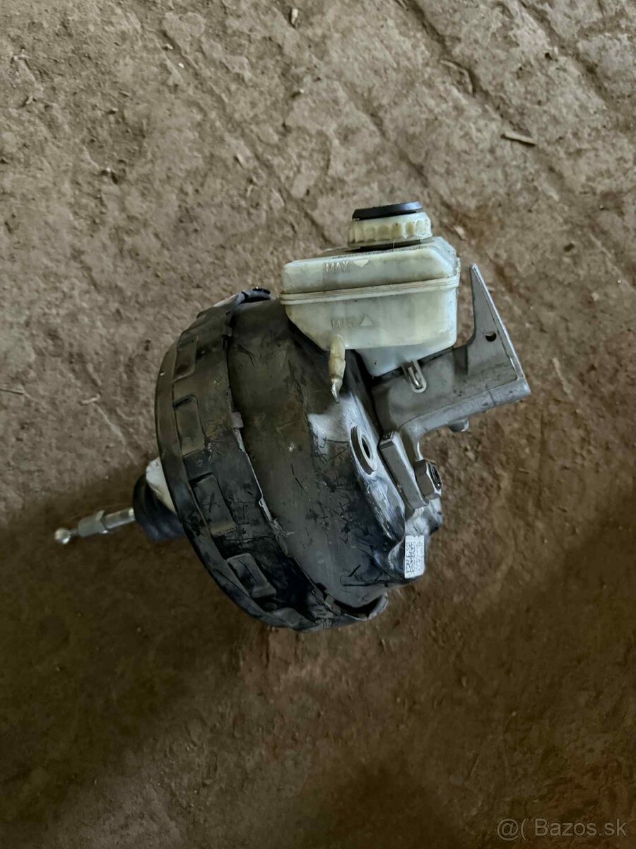 Posilovac posilnovac brzd brzdy