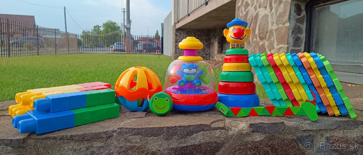 BALÍK PRVÝCH HRAČIEK PRE NAJMENŠÍCH 💛