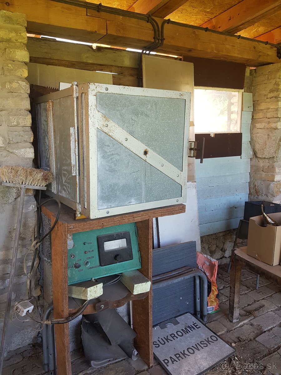 predam vypalovaciu pec na keramiku