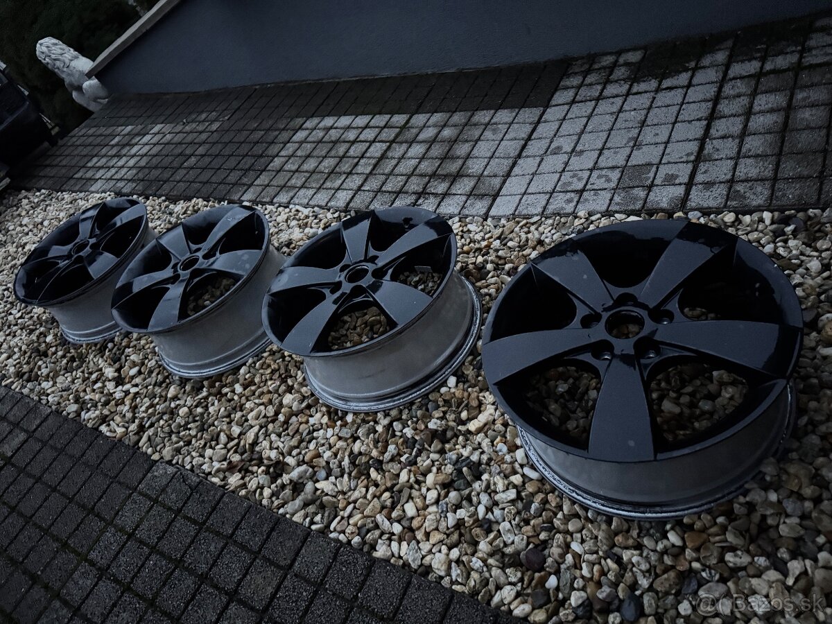 Elektrony Škoda 7Jx17H2 ET54