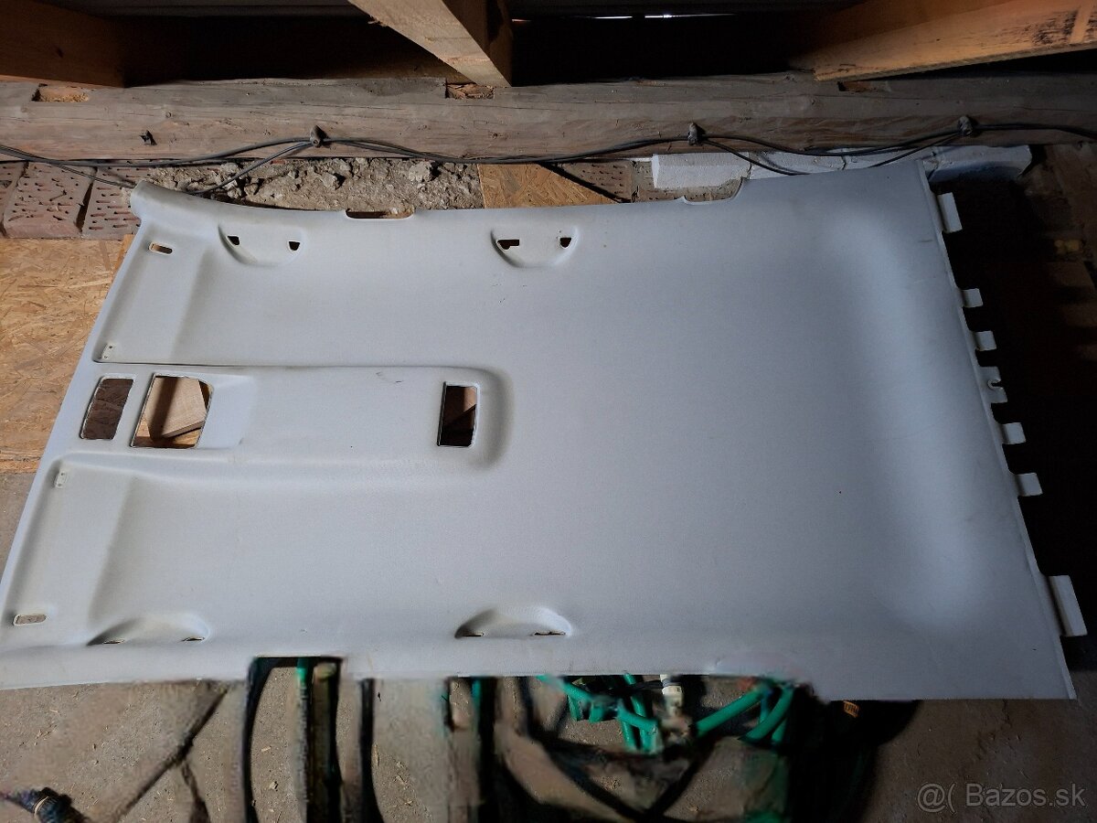 Octavia 2 combi stropnica